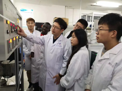 【盤聚人才 錦繡未來】堅守科研一線 助推產(chǎn)研融合--記大連理工大學盤錦產(chǎn)業(yè)技術研究院院長助理肖永厚